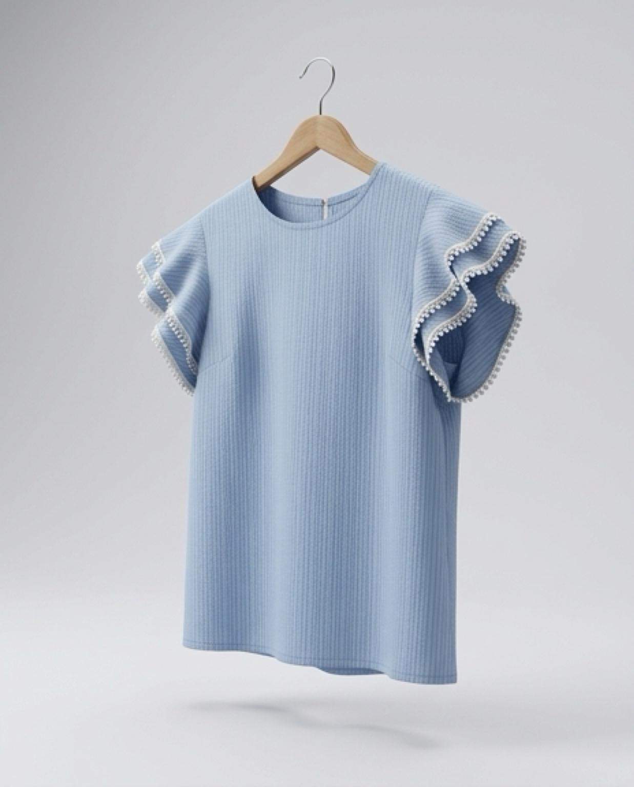 Camiseta Azul con Volantes