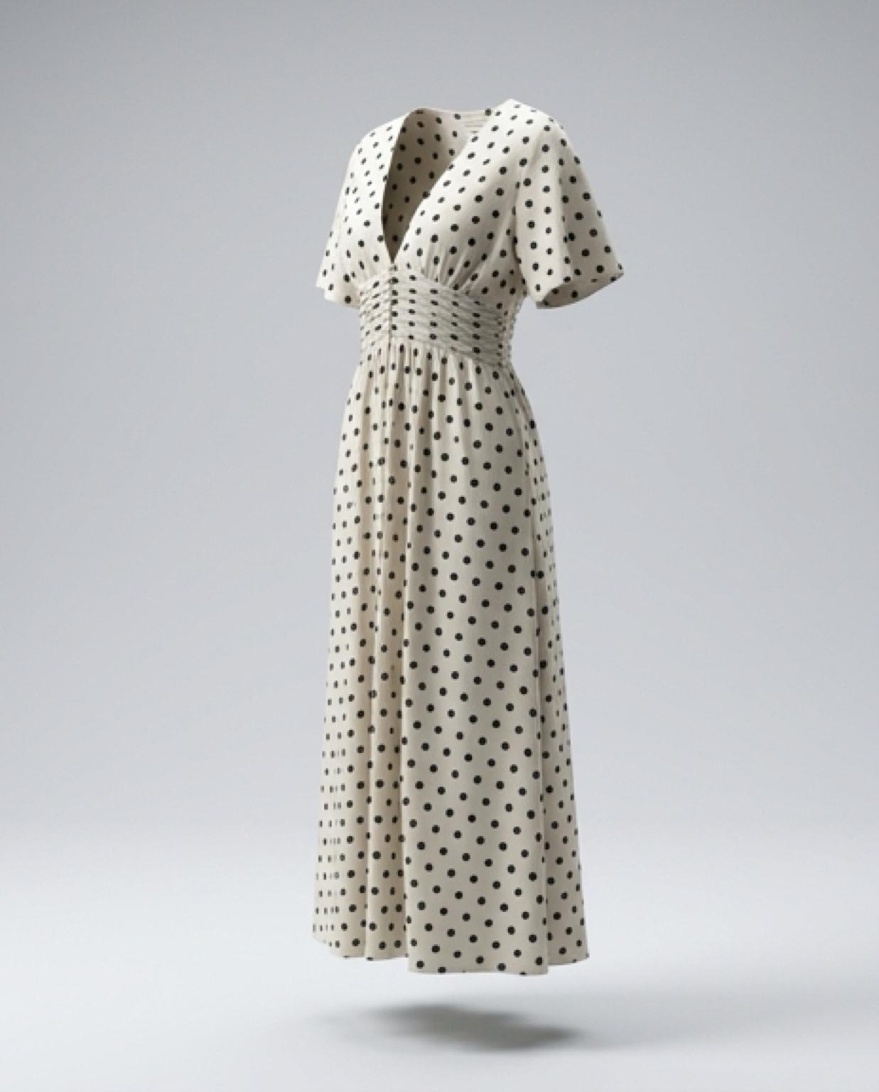 Vestido Largo de Lunares 38€